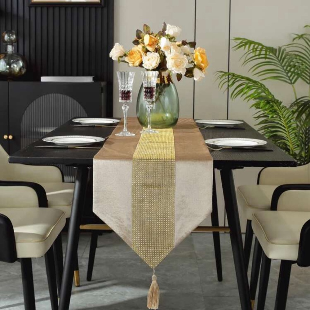 Luxury Rhinestone Table Runner - Picture 5 of 13